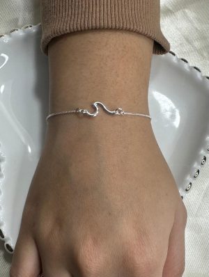 pulseira feminina onda do mar banhada prata