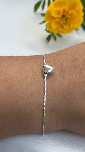 Pulseira banhada a prata com coração 3d liso minimalista